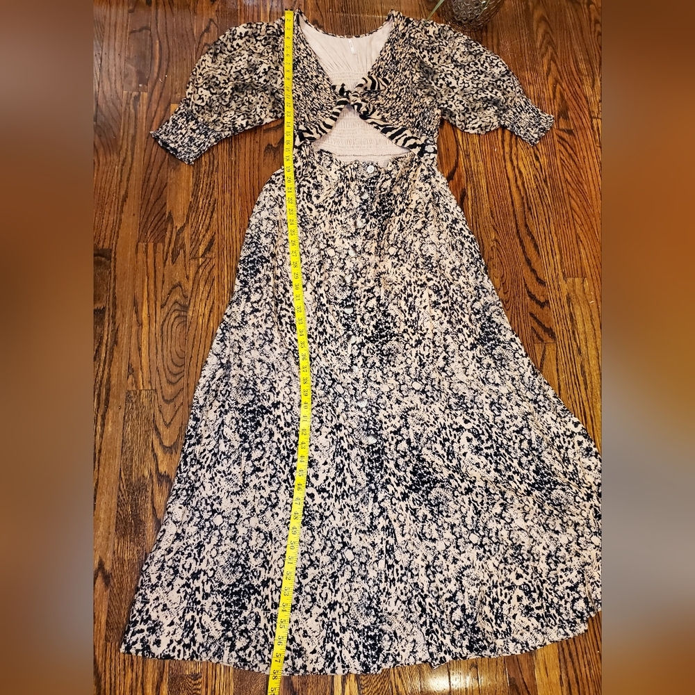 Free People String Of Hearts Printed Maxi Smocked V-Neck Dress Tan & Black Sz L - Picture 11 of 15